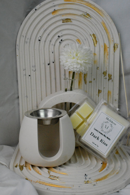 Melldeve Luxury Wax Melt - Dark Kiss